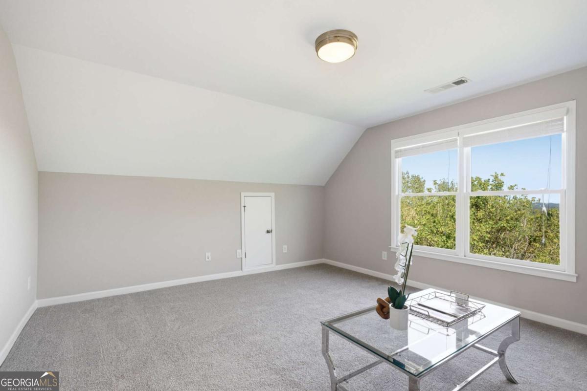 Dupont Commons - Residential