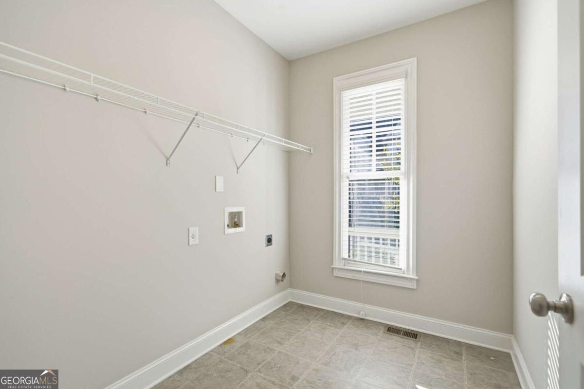Dupont Commons - Residential