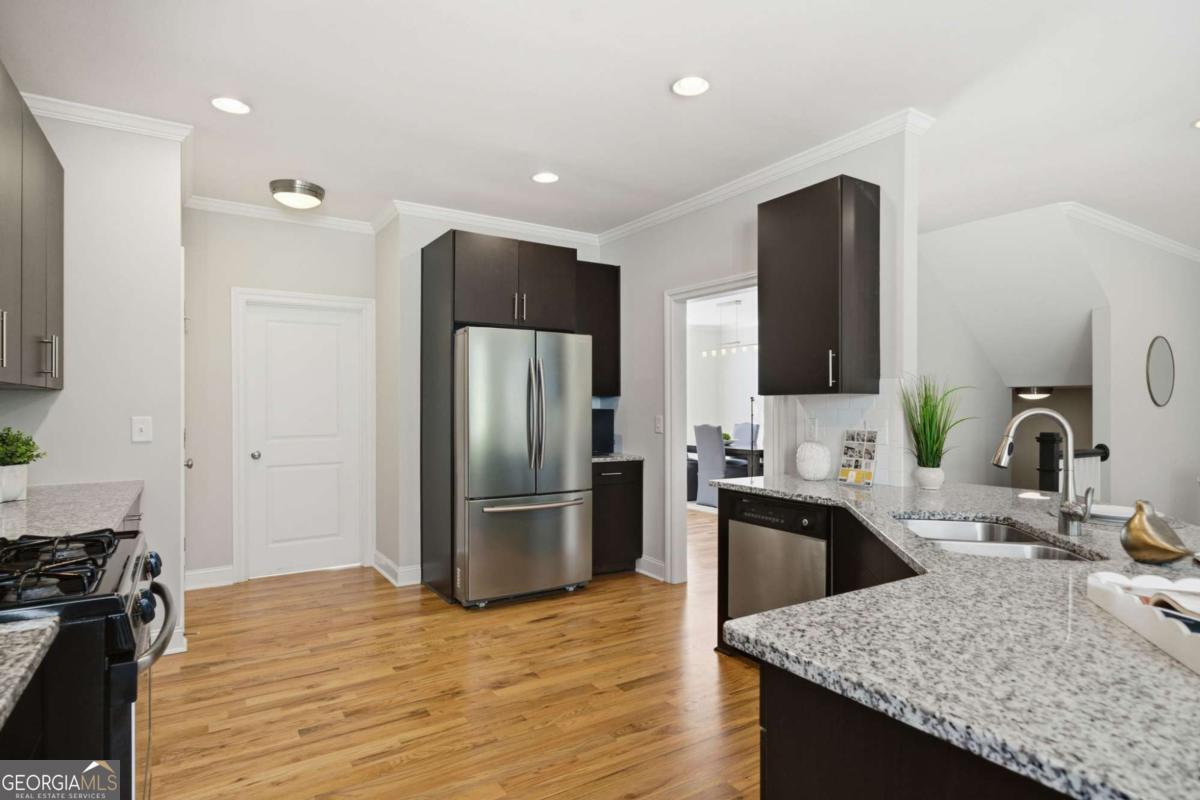 Dupont Commons - Residential