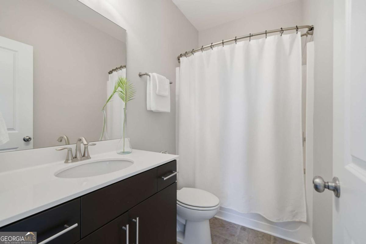 Dupont Commons - Residential