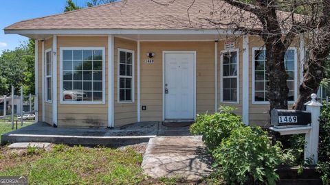 Photo of 1469 Jonesboro Road SE, Atlanta, GA 30315 (MLS # 10781846)