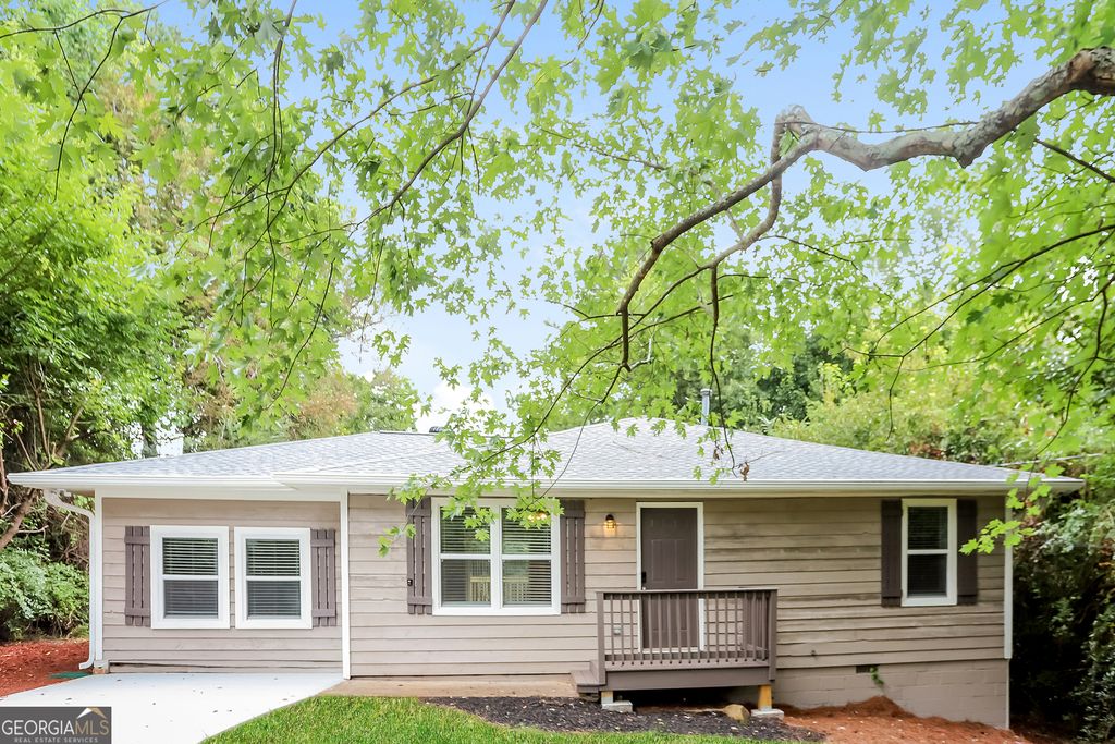 Photo of 108 Burch Road, Woodstock, GA 30188 (MLS # 10625149)