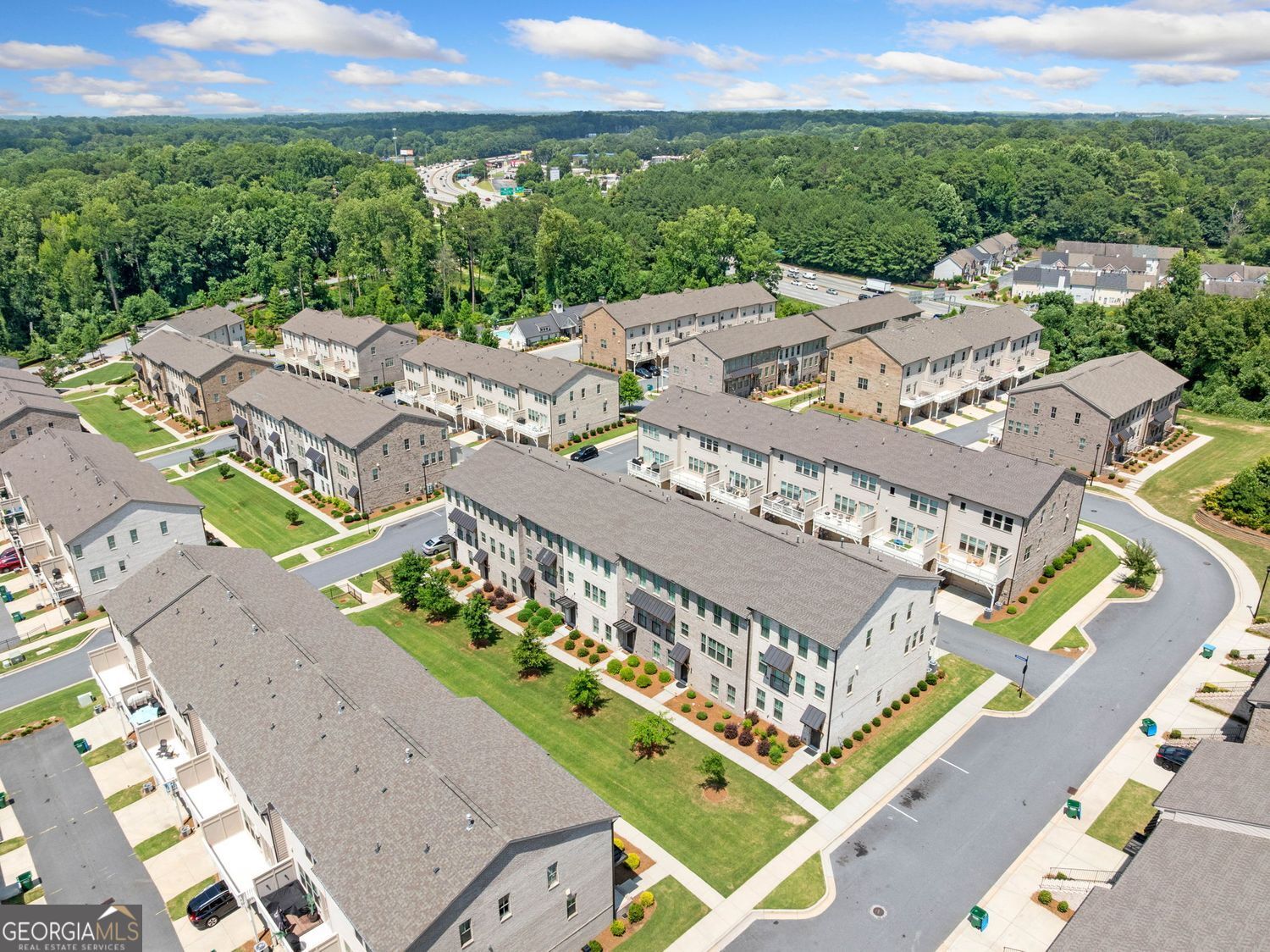 Doraville, Georgia 30360, United States, 4 Bedrooms Bedrooms, ,4 BathroomsBathrooms,Residential,Active,169409