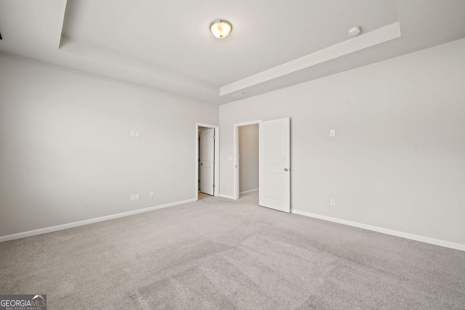 Doraville, Georgia 30360, United States, 4 Bedrooms Bedrooms, ,4 BathroomsBathrooms,Residential,Active,169409