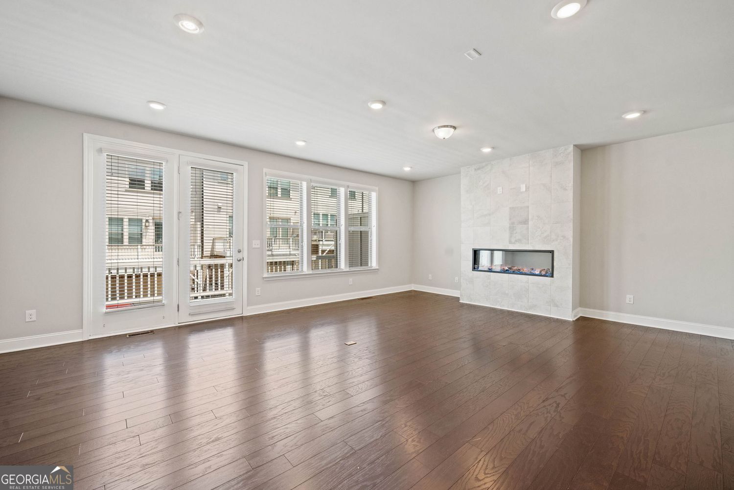 Doraville, Georgia 30360, United States, 4 Bedrooms Bedrooms, ,4 BathroomsBathrooms,Residential,Active,169409