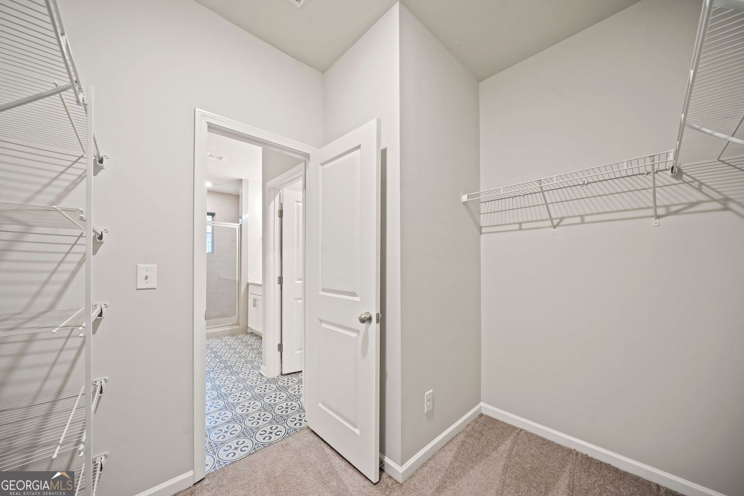 Doraville, Georgia 30360, United States, 4 Bedrooms Bedrooms, ,4 BathroomsBathrooms,Residential,Active,169409