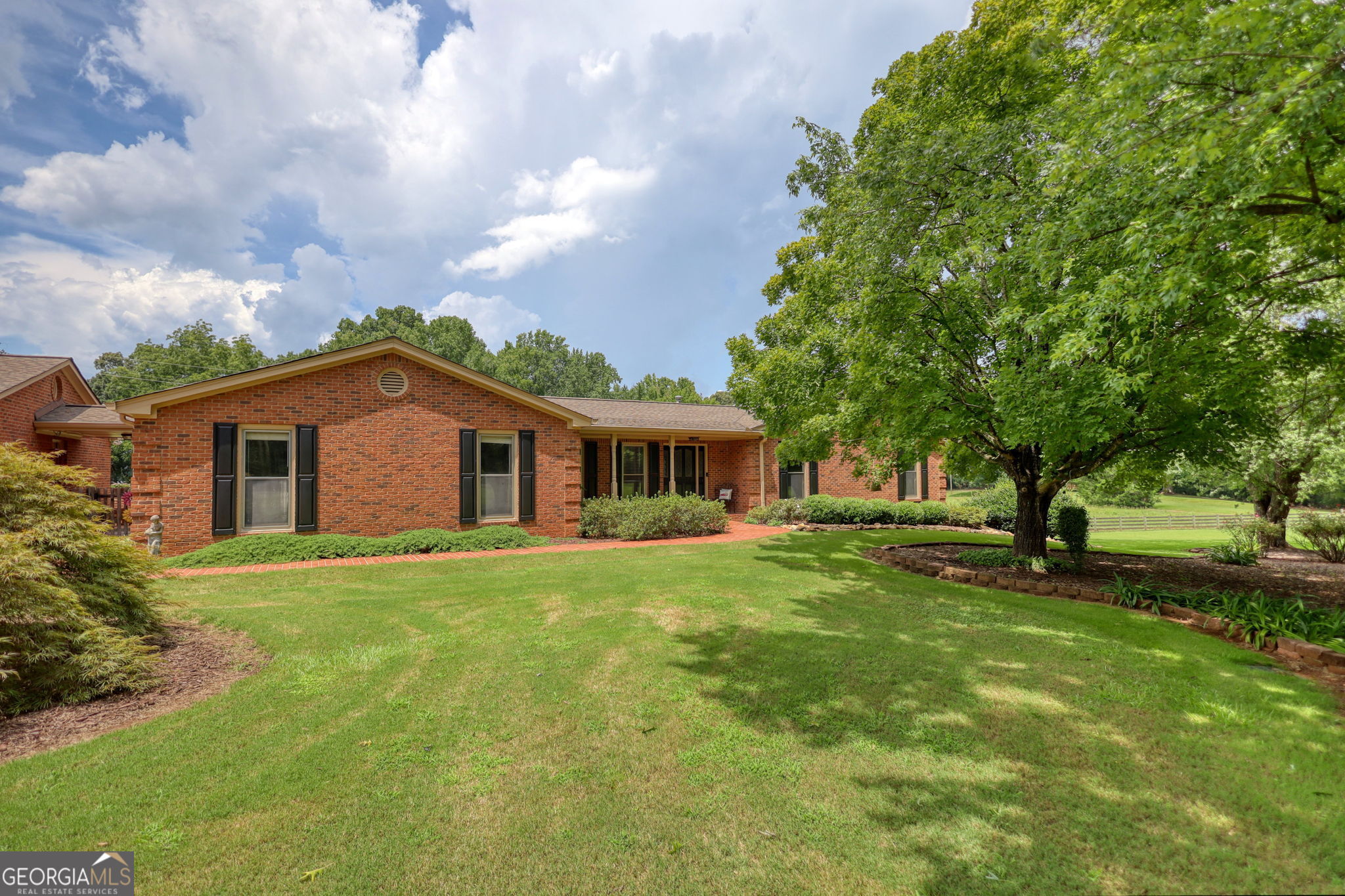 3331 Highway 213