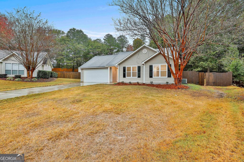 Photo of 172 Willow Springs Lane, Stockbridge, GA 30281 (MLS # 10633219)