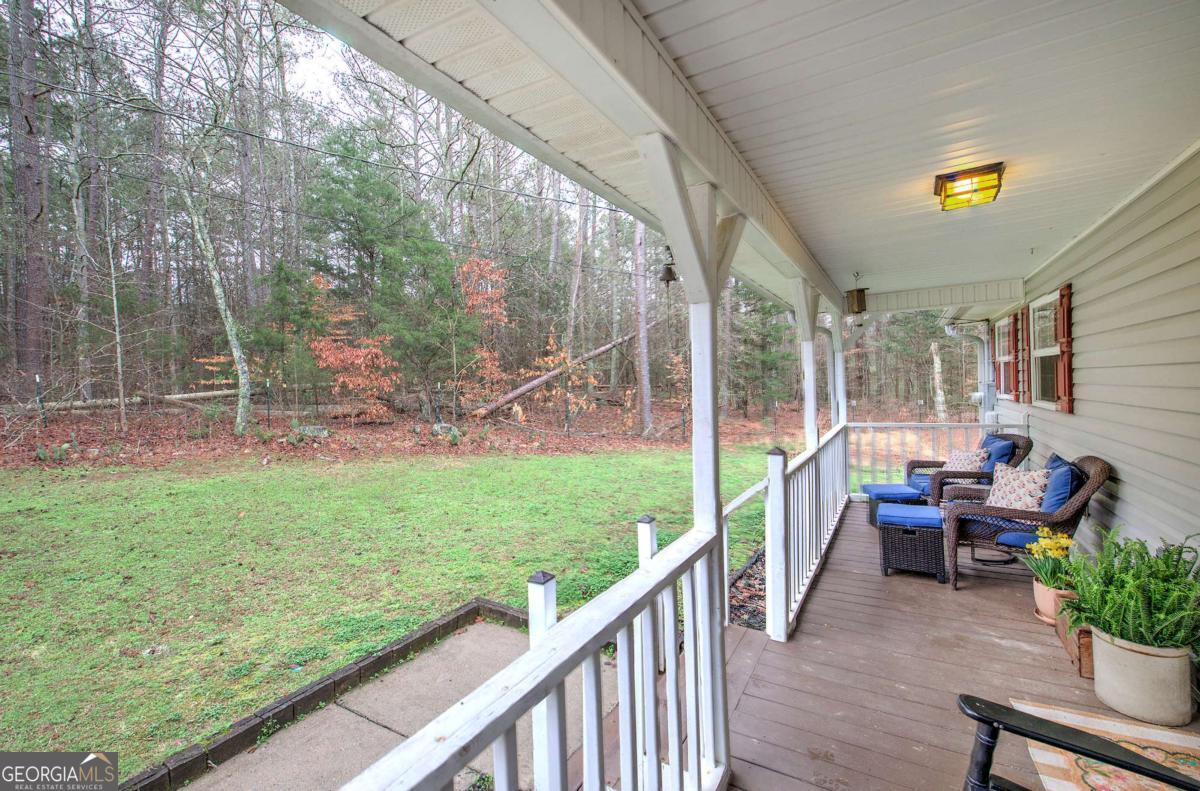 161 Reynolds Bridge RD