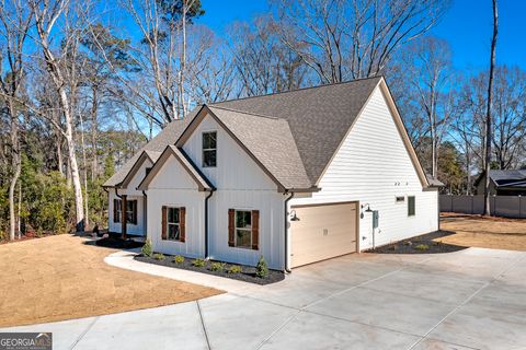 A home in Monticello