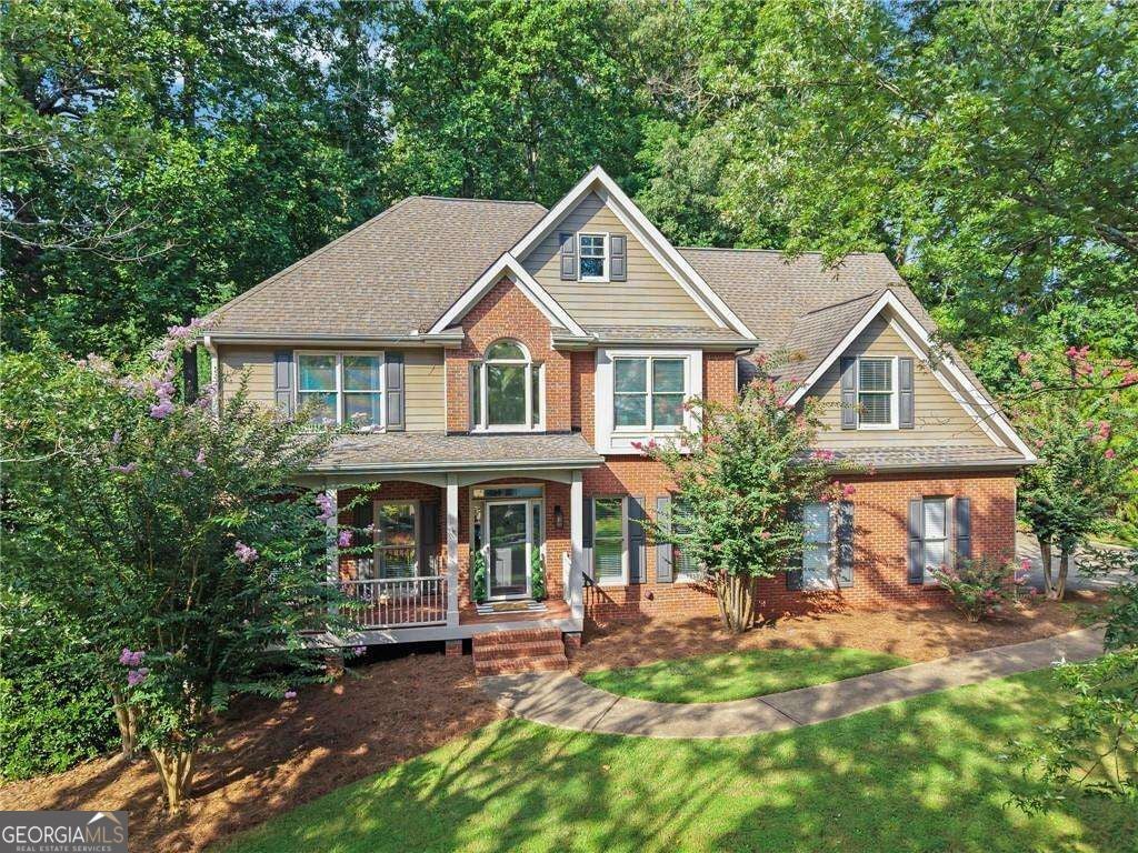 Photo of 2015 Crossover Drive, Cumming, GA 30040 (MLS # 10874420)