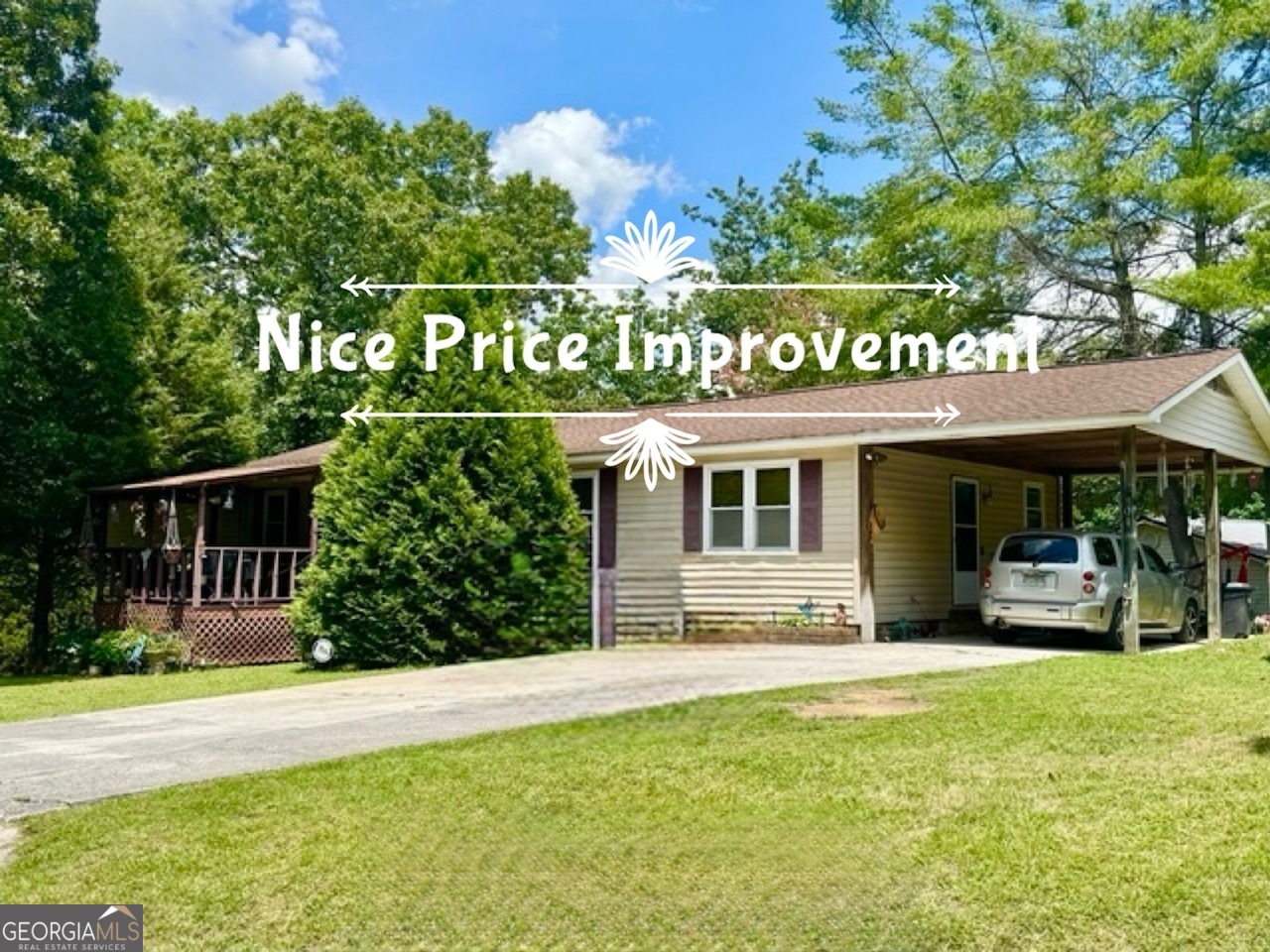 Offered for sale...A Lovely, 3BR/1BA home that is conveniently located to Trion City Schools, church and work offering a great outdoor space with a relaxing front porch and above ground pool ready for summertime fun! Inside you will find an open floor plan offering a spacious kitchen/dining room/family room space. Also, you will find a large bathroom with garden tub and tiled shower with nice, spacious bedrooms...Come take a look at this very functional home and space! Call today!