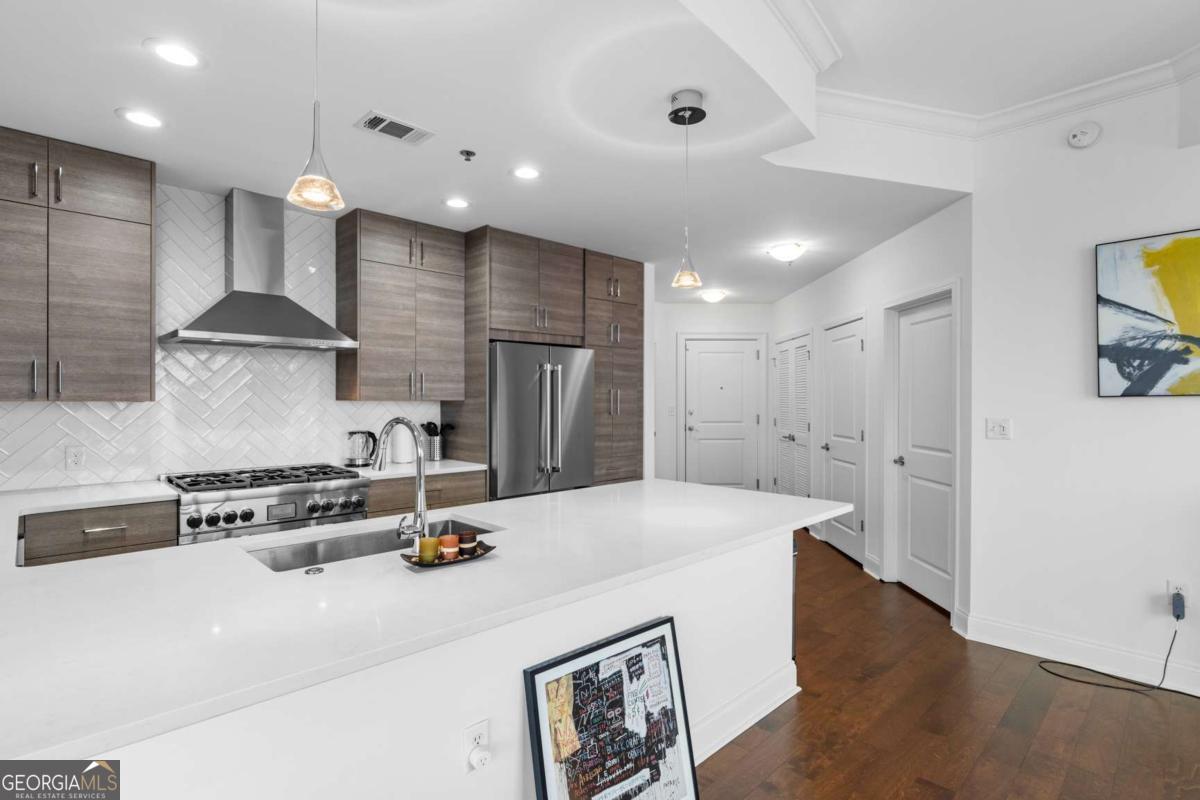 270 17th ST NW 2601