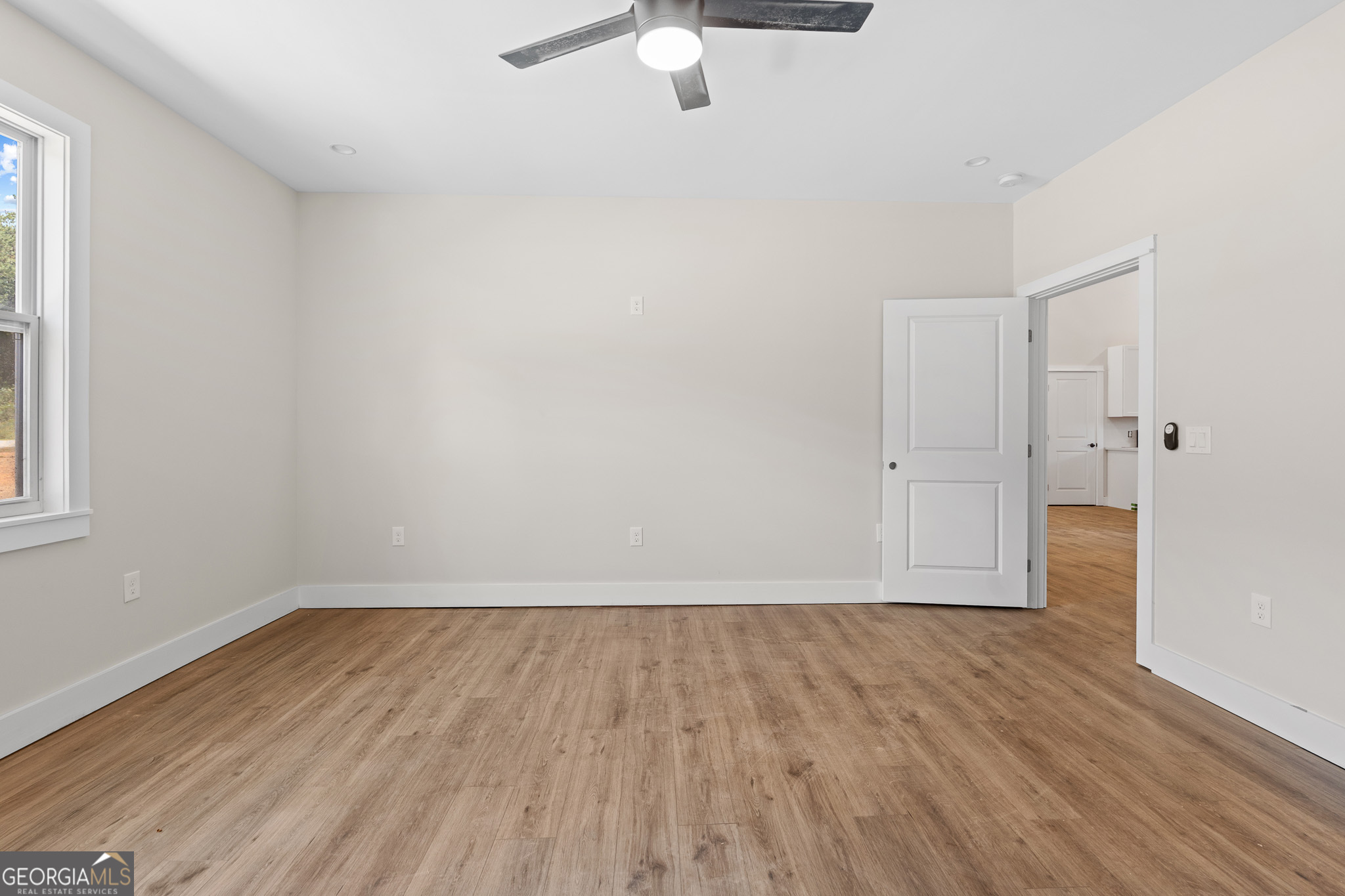 Barnesville, Georgia 30204, United States, 4 Bedrooms Bedrooms, ,3 BathroomsBathrooms,Residential,Active,205768