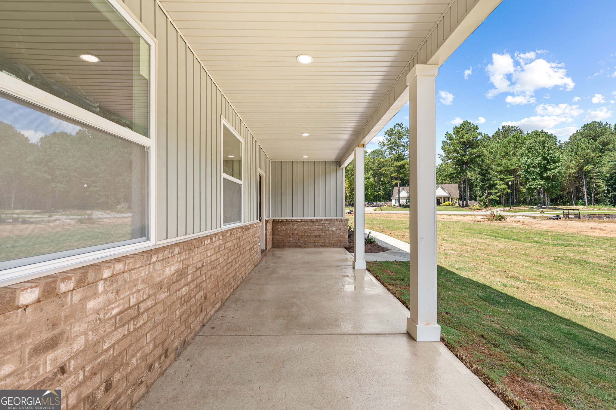 Barnesville, Georgia 30204, United States, 4 Bedrooms Bedrooms, ,3 BathroomsBathrooms,Residential,Active,205768