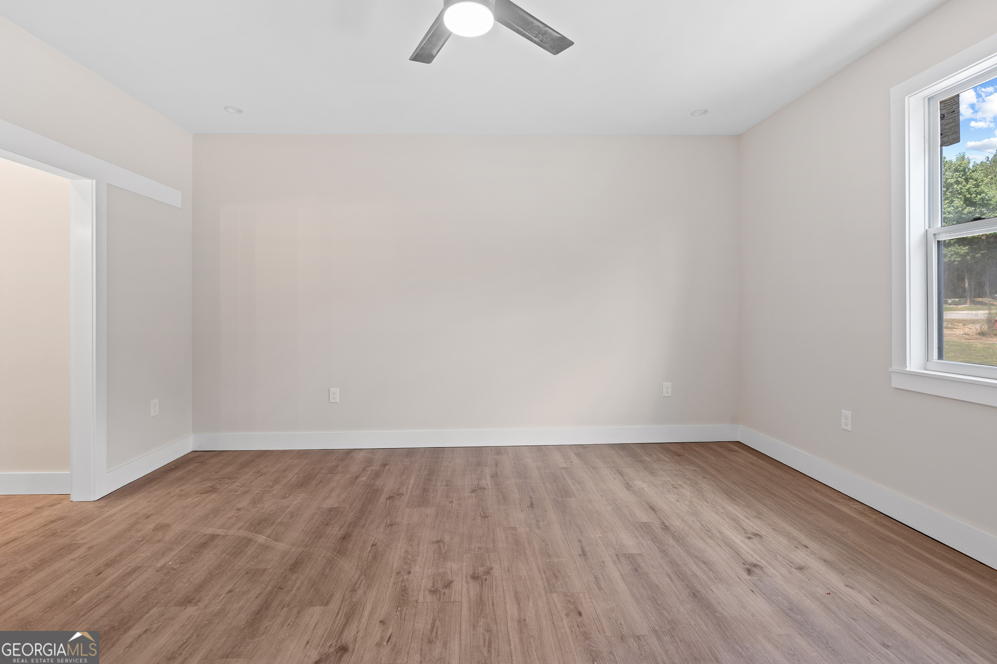 Barnesville, Georgia 30204, United States, 4 Bedrooms Bedrooms, ,3 BathroomsBathrooms,Residential,Active,205768