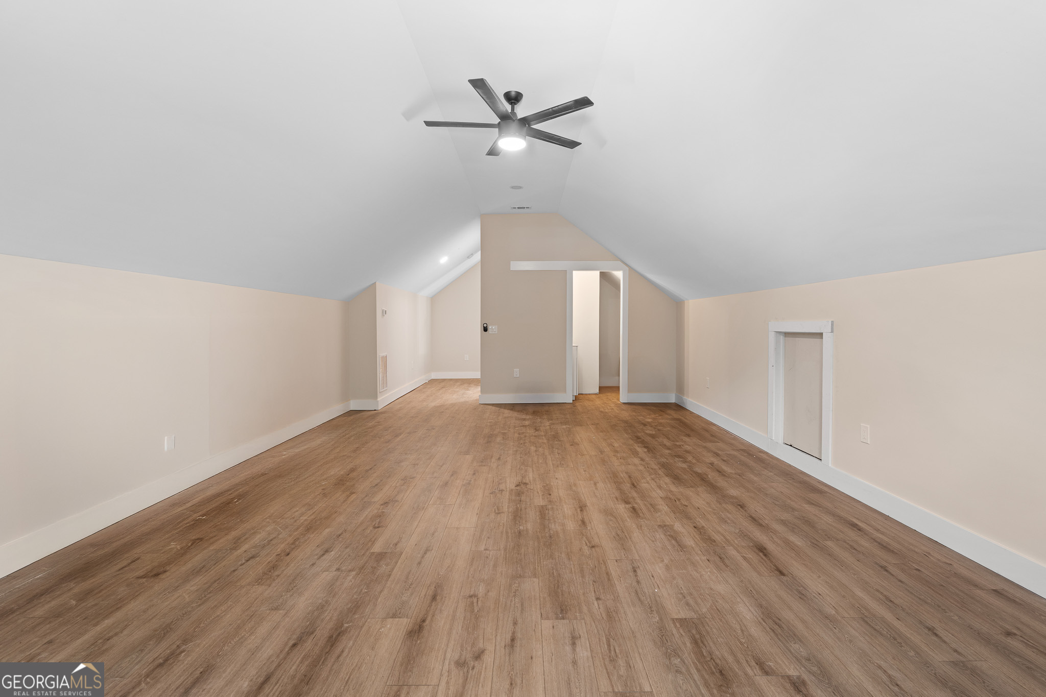 Barnesville, Georgia 30204, United States, 4 Bedrooms Bedrooms, ,3 BathroomsBathrooms,Residential,Active,205768