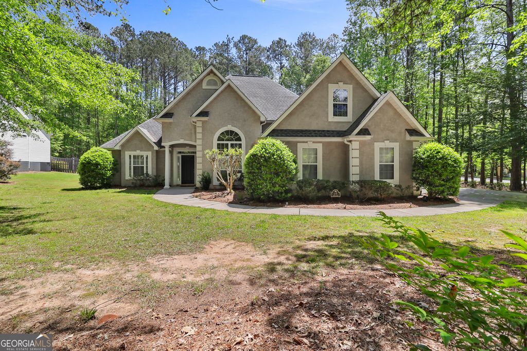 Photo of 15 Abby Court, Sharpsburg, GA 30277 (MLS # 10764927)