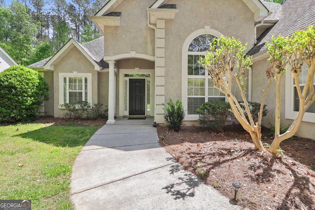 Photo of 15 Abby Court, Sharpsburg, GA 30277 (MLS # 10764927)