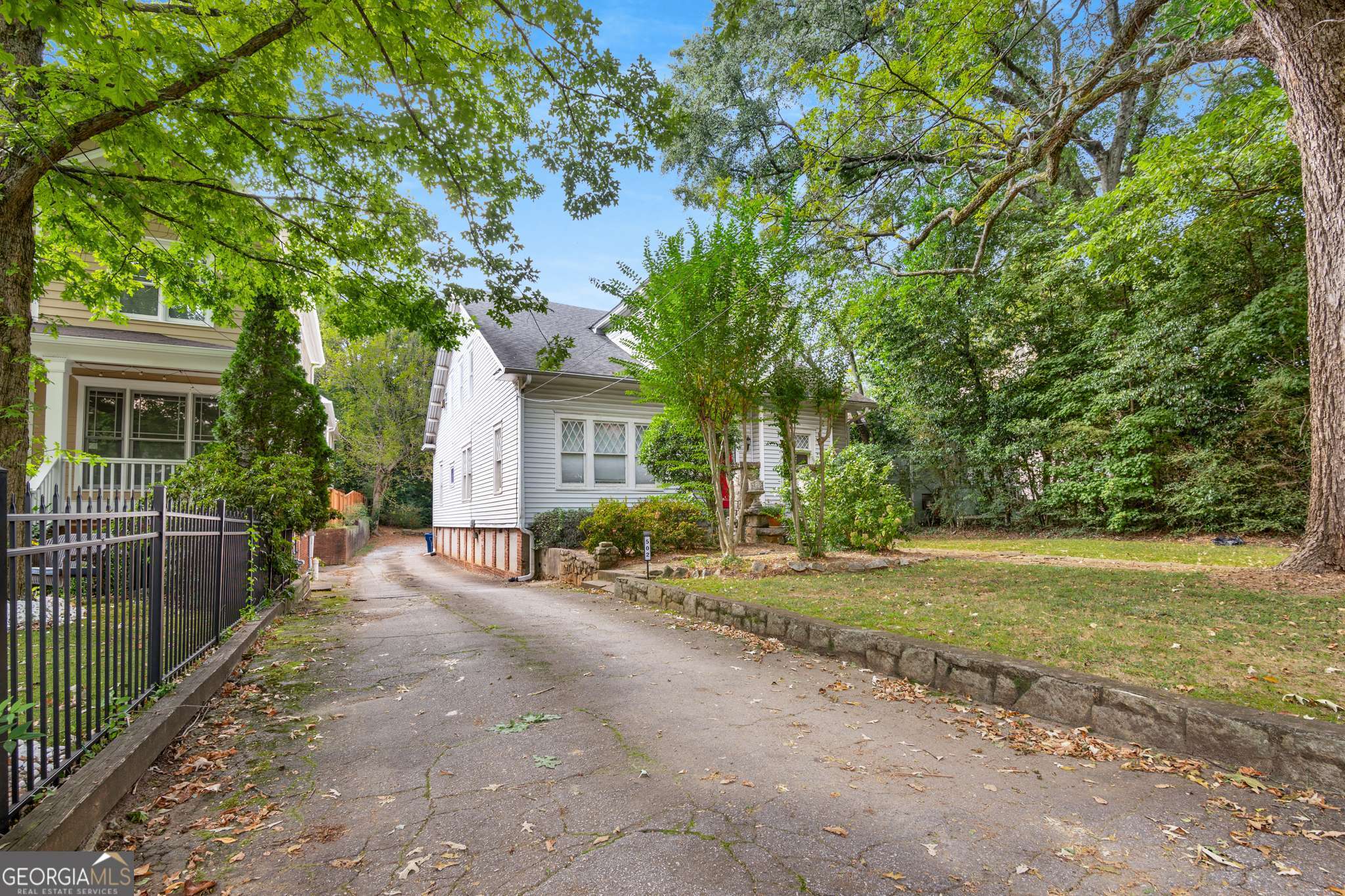 502 N Highland AVE NE