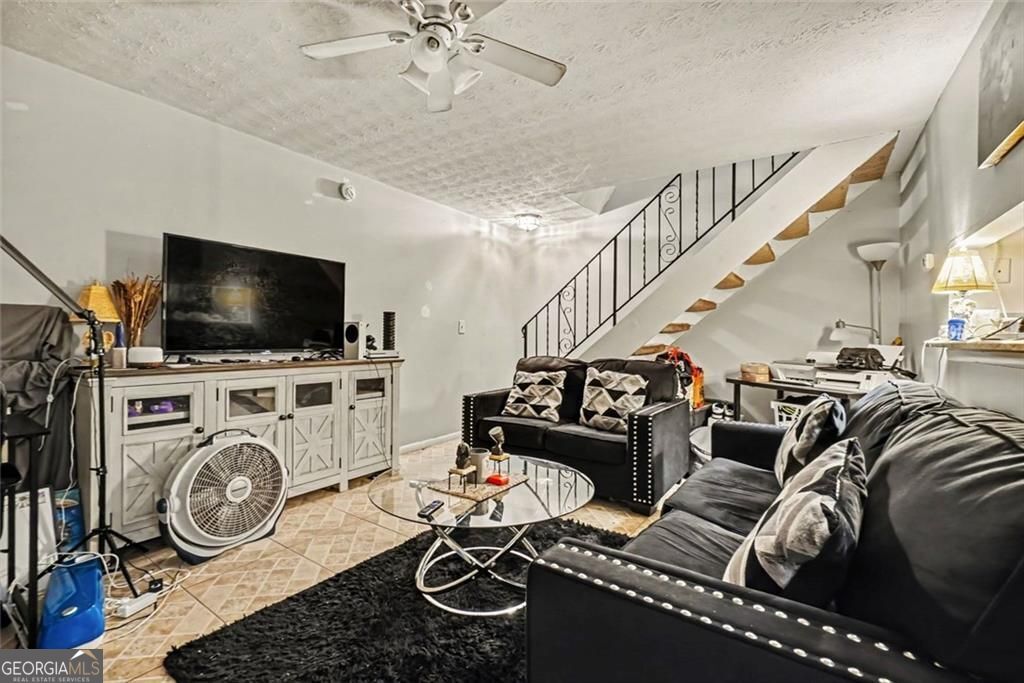 1345 Old Coach RD SW 15