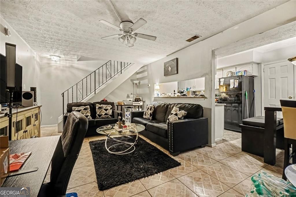 1345 Old Coach RD SW 15