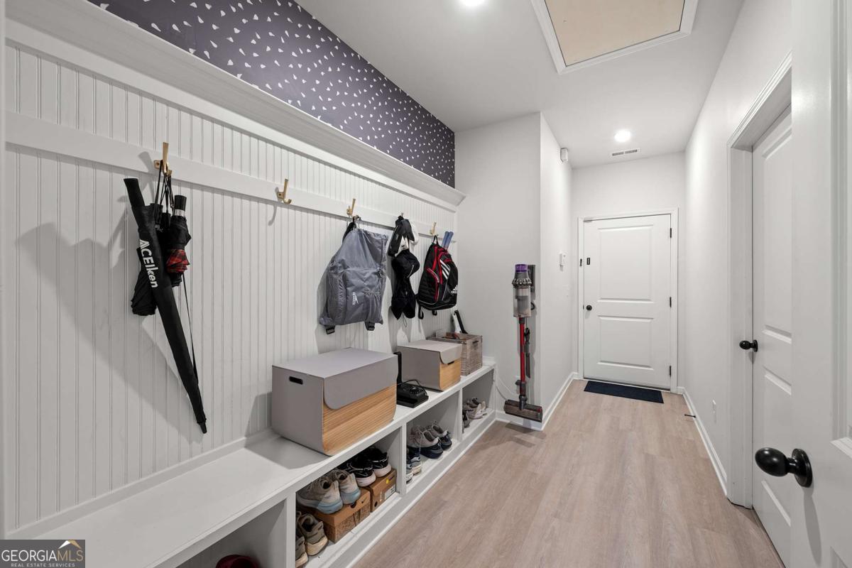 Bogart, Georgia 30622, United States, 3 Bedrooms Bedrooms, ,3 BathroomsBathrooms,Residential,Active,190846