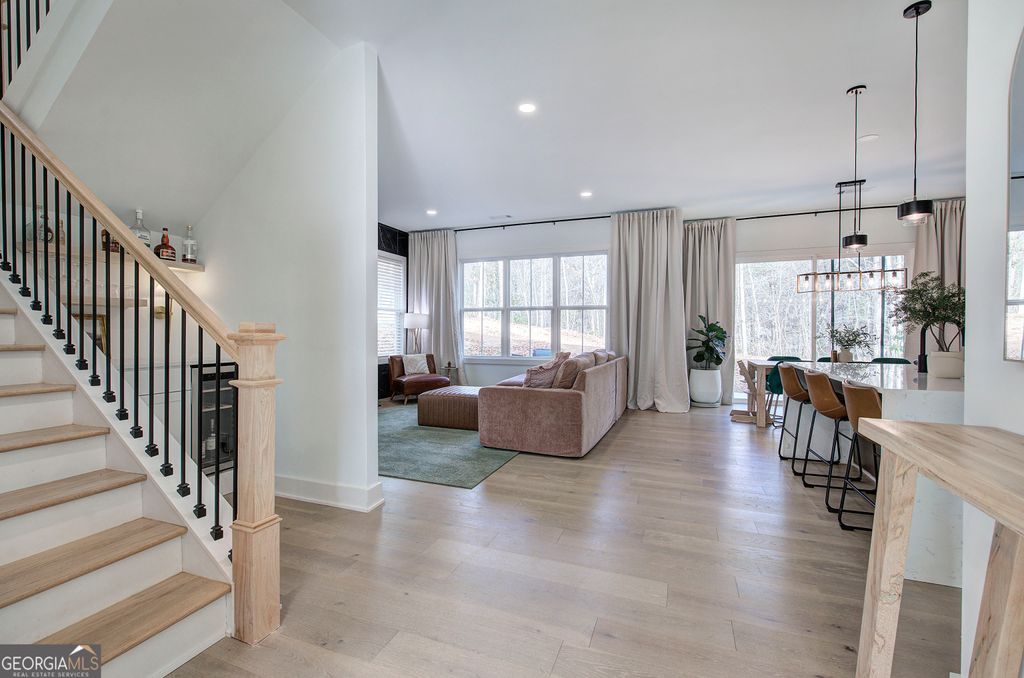 Photo of 81 Summit Ridge Circle SE, Cartersville, GA 30120 (MLS # 10655700)