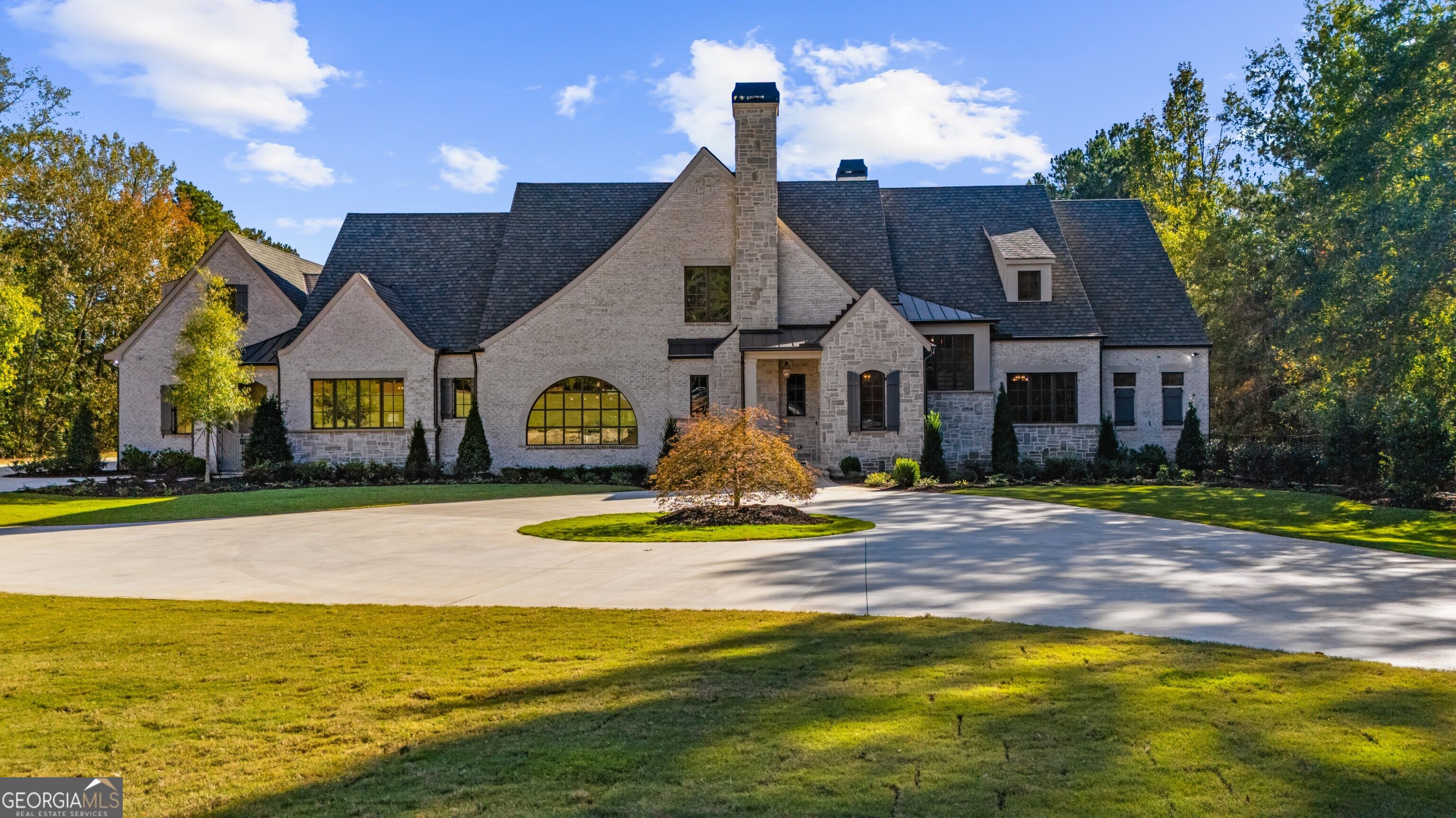 615 Hickory Flat RD