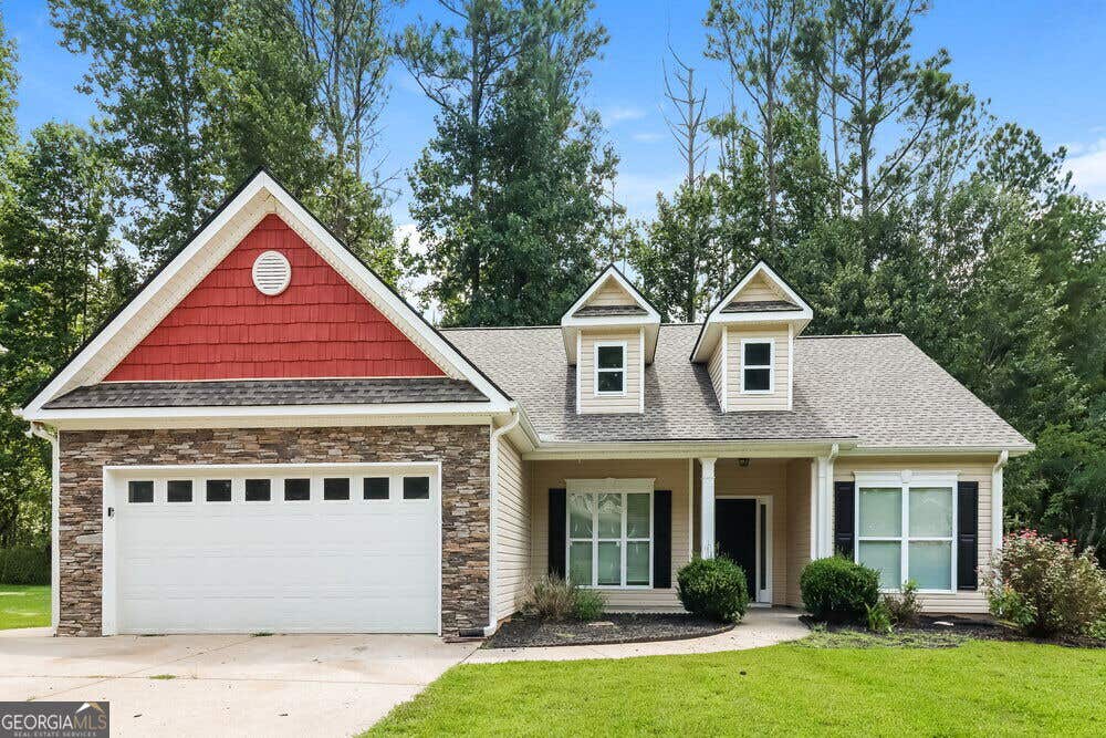 Photo of 205 Westridge Circle, Dallas, GA 30132 (MLS # 10828935)
