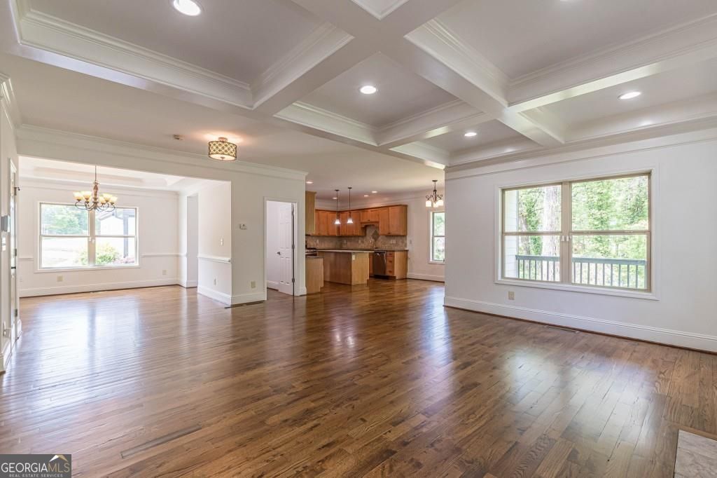 Atlanta, Georgia 30316, United States, 3 Bedrooms Bedrooms, ,3 BathroomsBathrooms,Residential,Active,176000