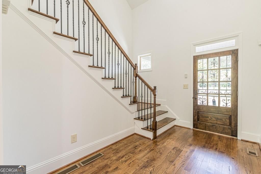 Atlanta, Georgia 30316, United States, 3 Bedrooms Bedrooms, ,3 BathroomsBathrooms,Residential,Active,176000