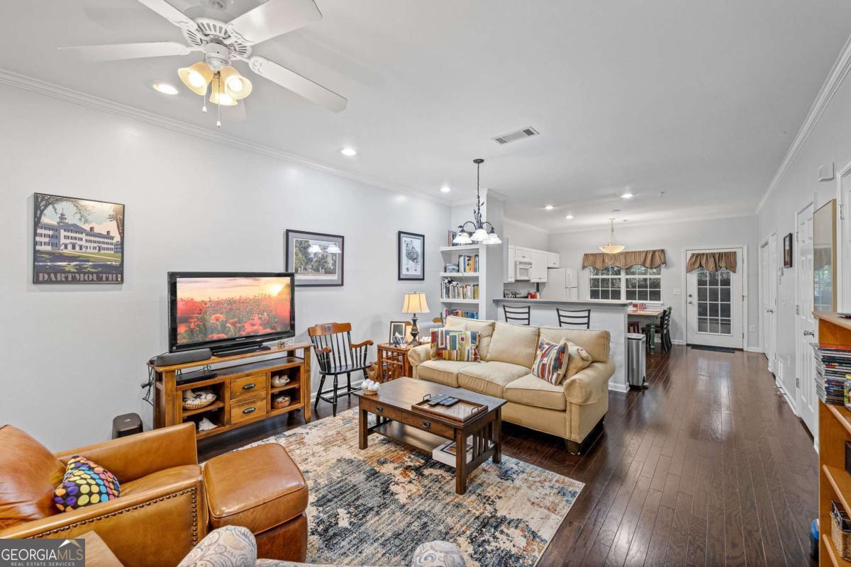 205 Woodstone DR 14