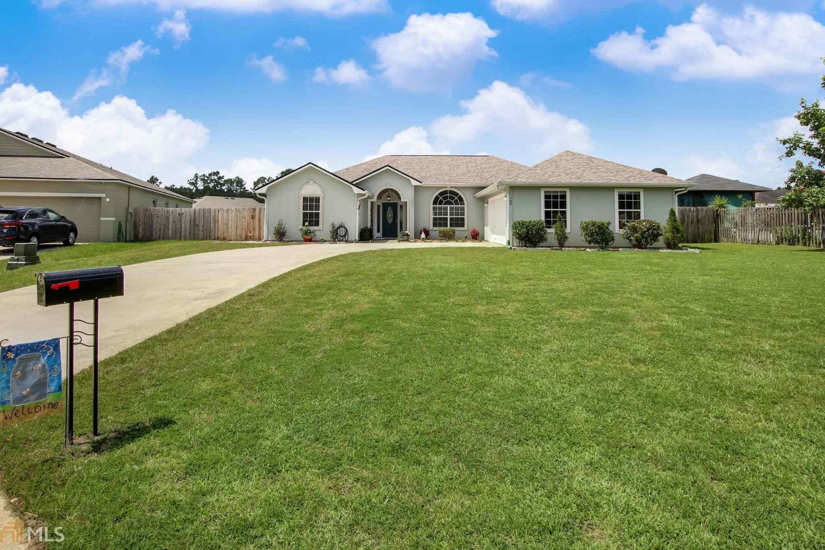 Lake Camellia - Residential