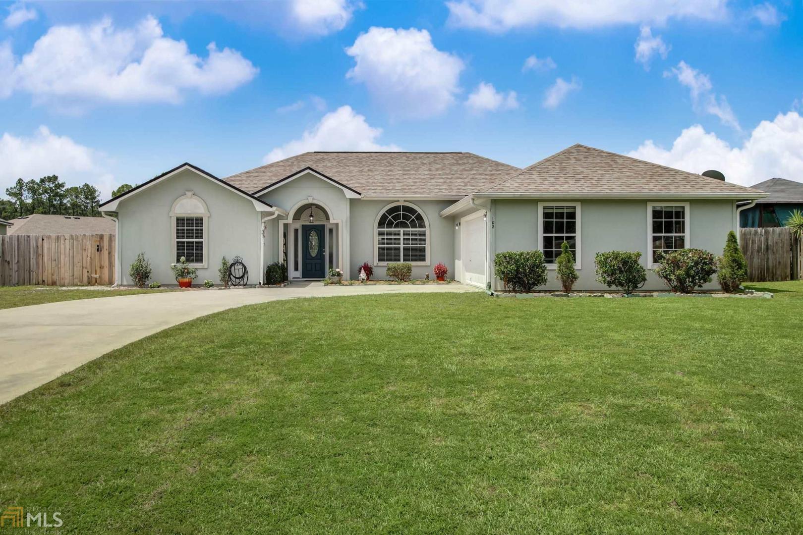 Lake Camellia - Residential