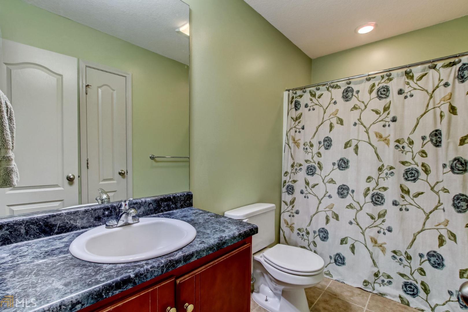 Lake Camellia - Residential