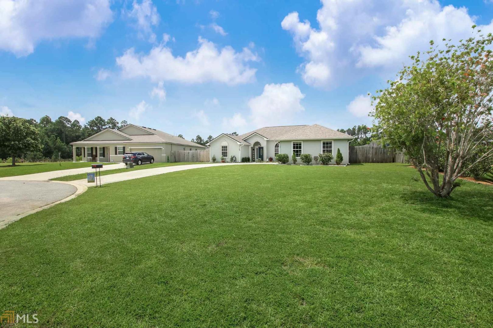 Lake Camellia - Residential