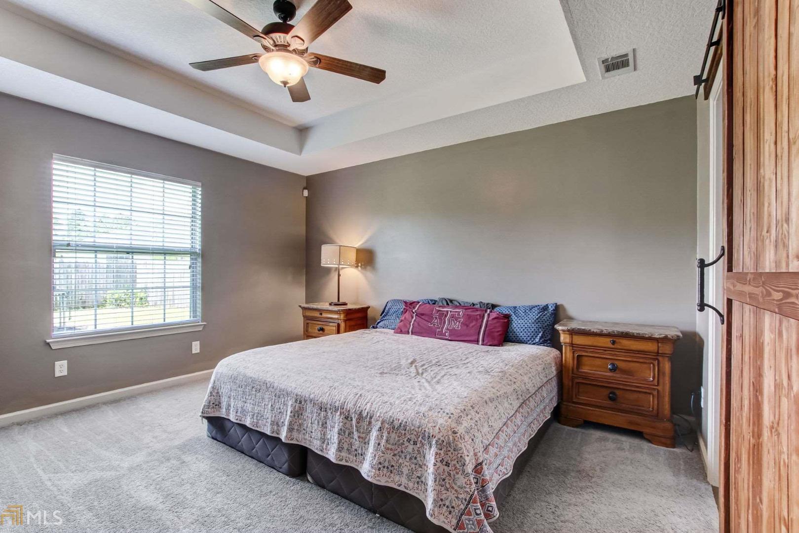 Lake Camellia - Residential