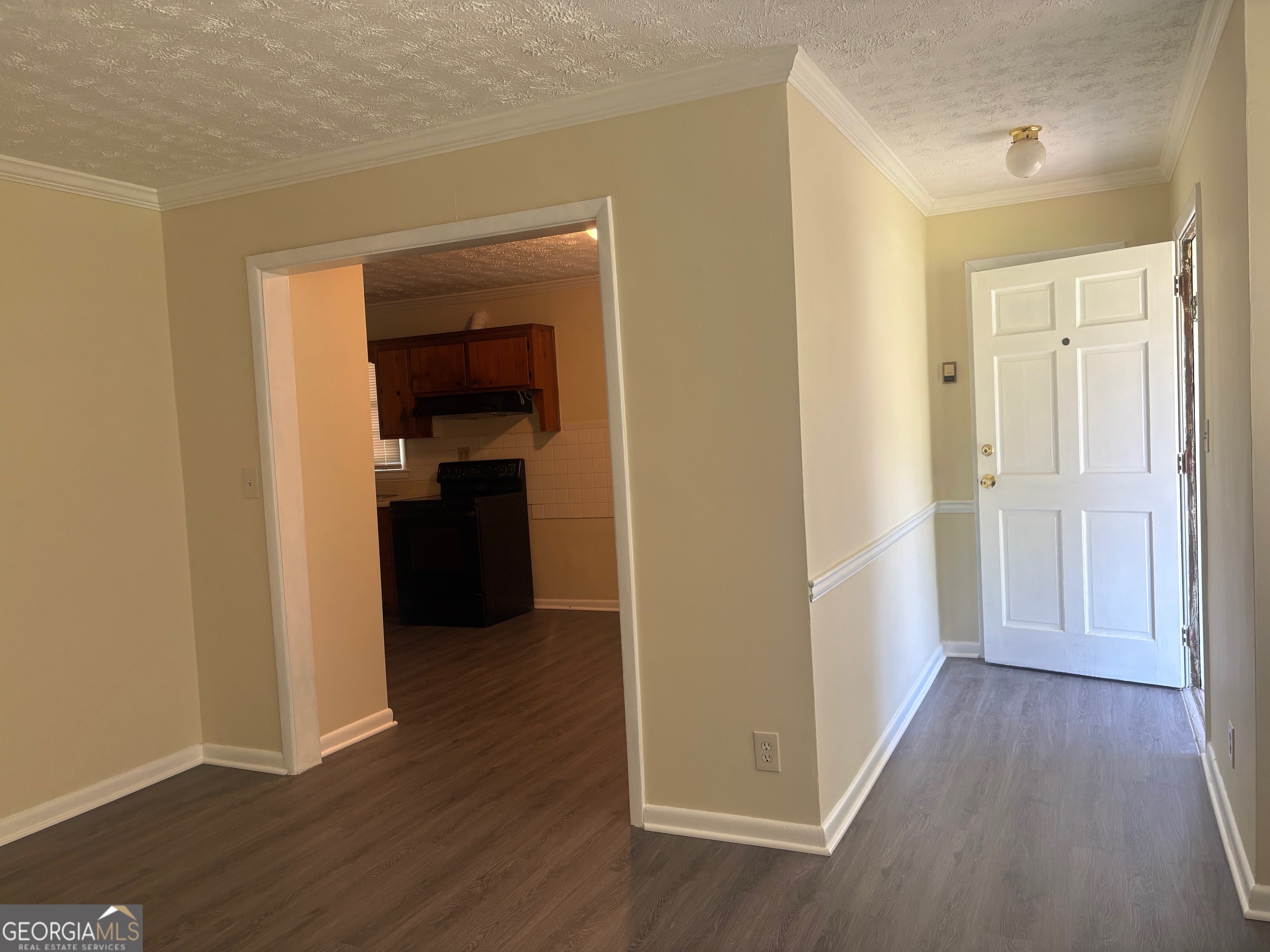 5690 Cypress DR