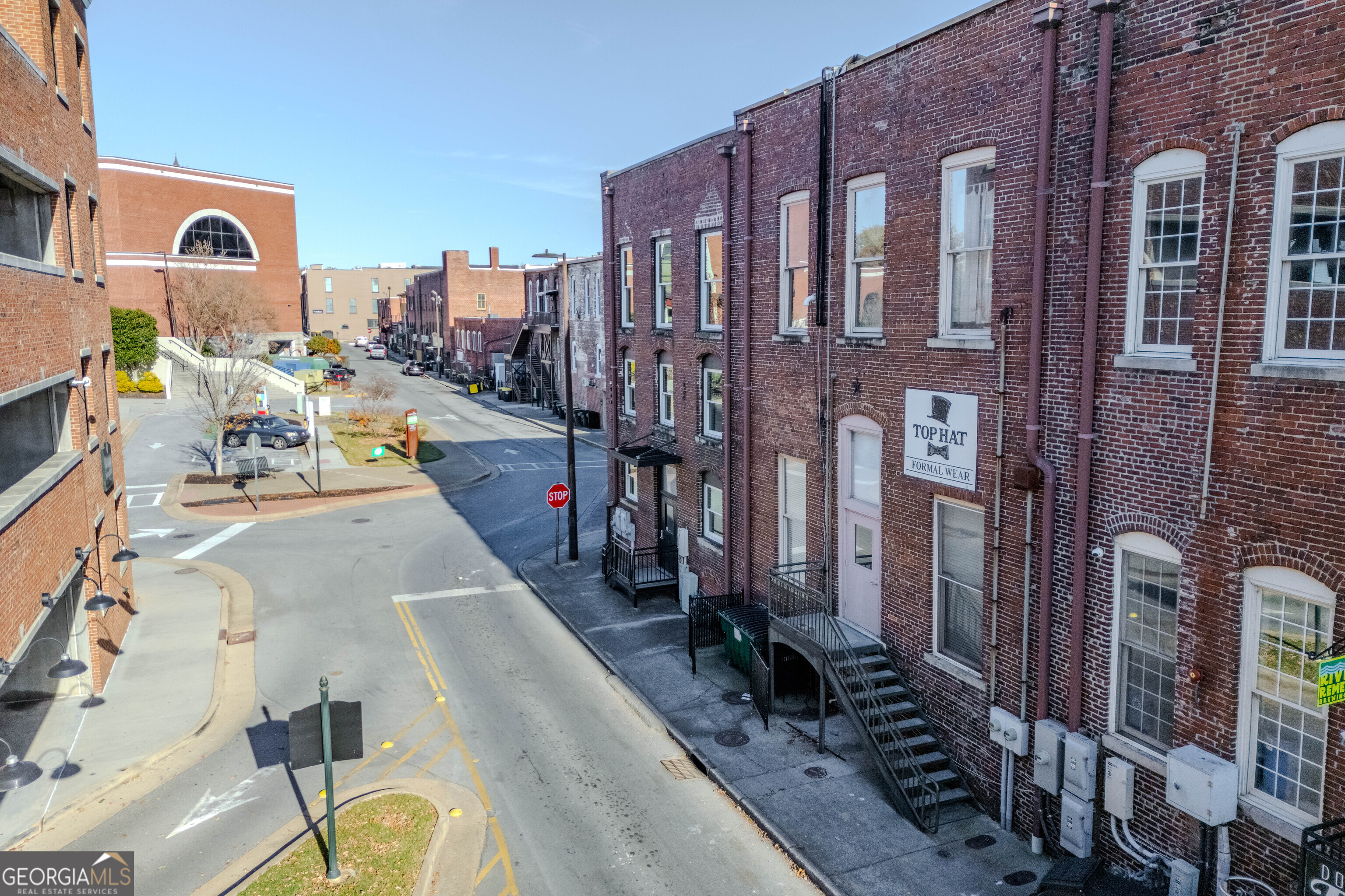 245 Broad ST