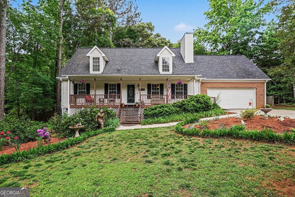 Photo of 120 Lynnview Court, Mcdonough, GA 30252 (MLS # 10756237)