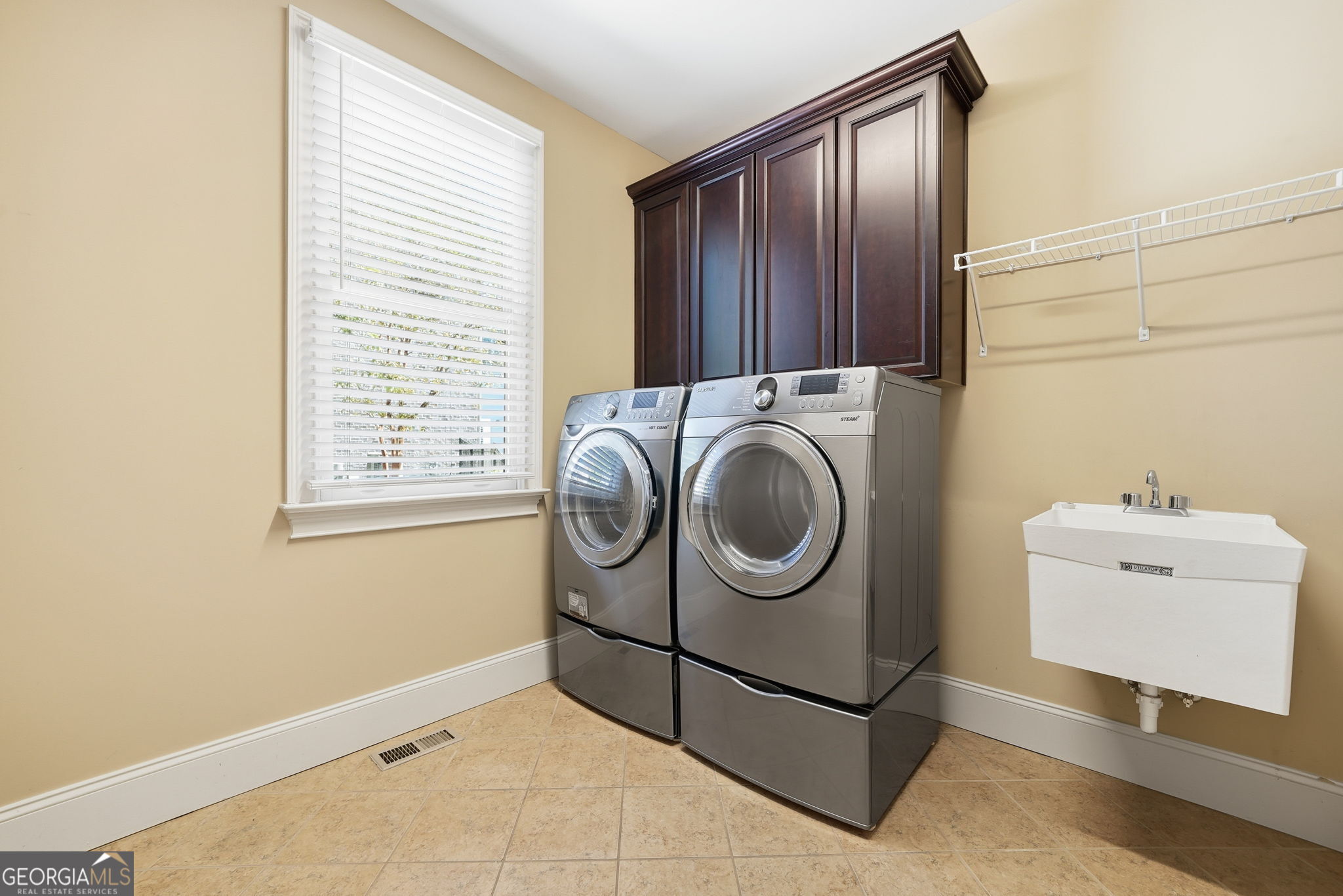 WOODSTOCK KNOLL PH 2 - Residential