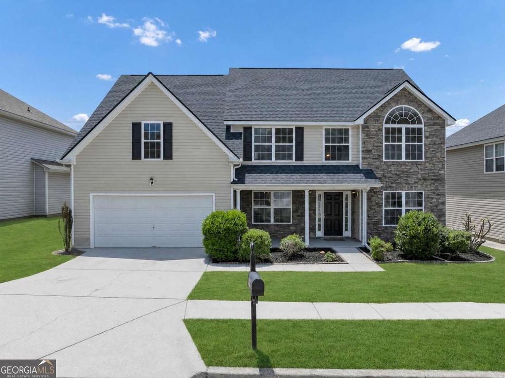 Photo of 4425 Grove Lake Court, Loganville, GA 30052 (MLS # 10804941)