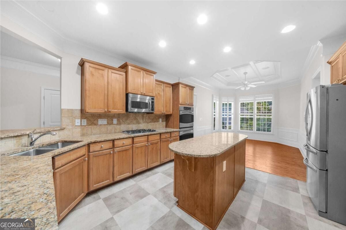 6585 Vickery Post LN