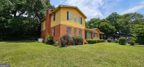 A home in Ellaville