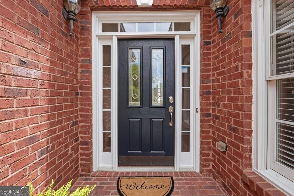 Photo of 325 North Court, Alpharetta, GA 30004 (MLS # 10758978)