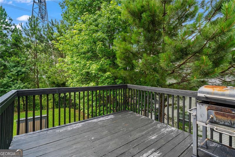 335 Lee Miller CT