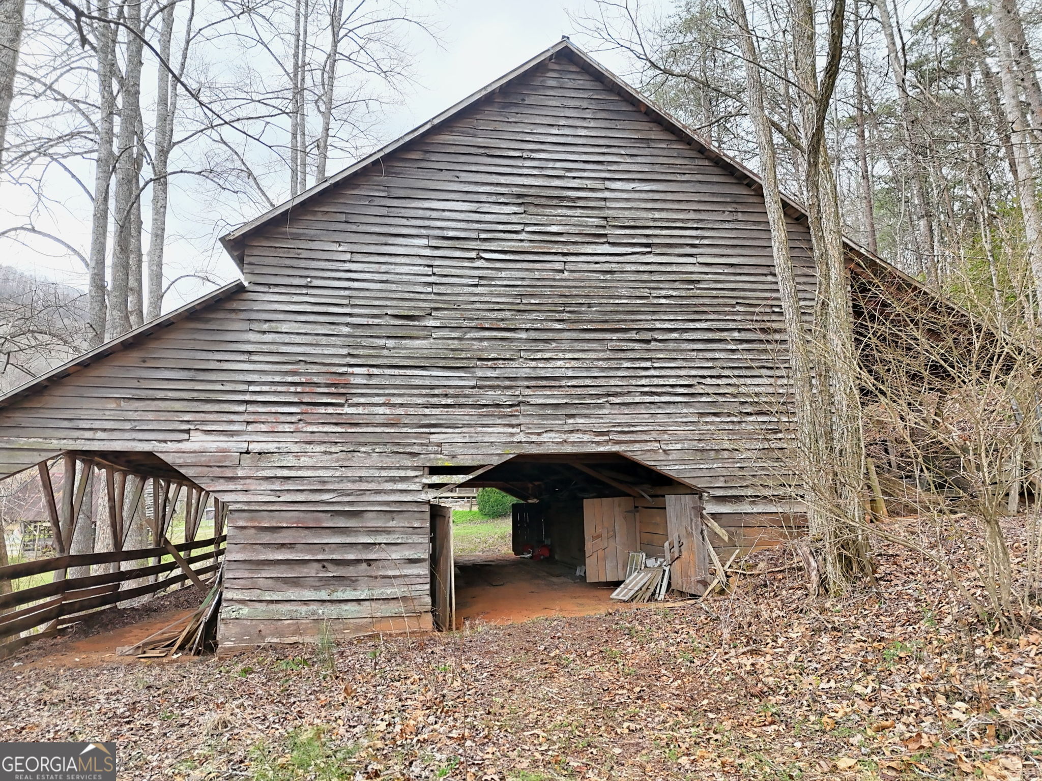 Otto, North Carolina 28763, United States, 1 Bedroom Bedrooms, ,1 BathroomBathrooms,Residential,Active,94032