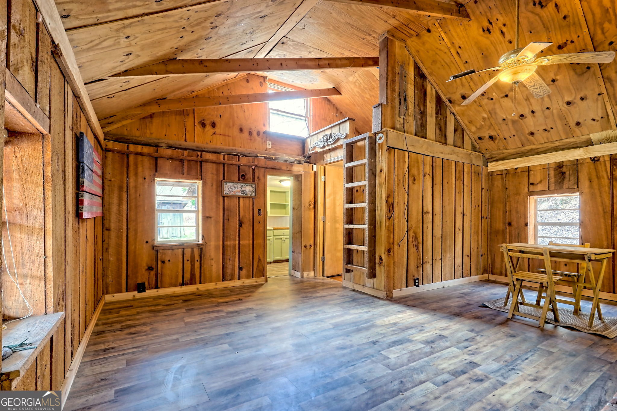 Otto, North Carolina 28763, United States, 1 Bedroom Bedrooms, ,1 BathroomBathrooms,Residential,Active,94032