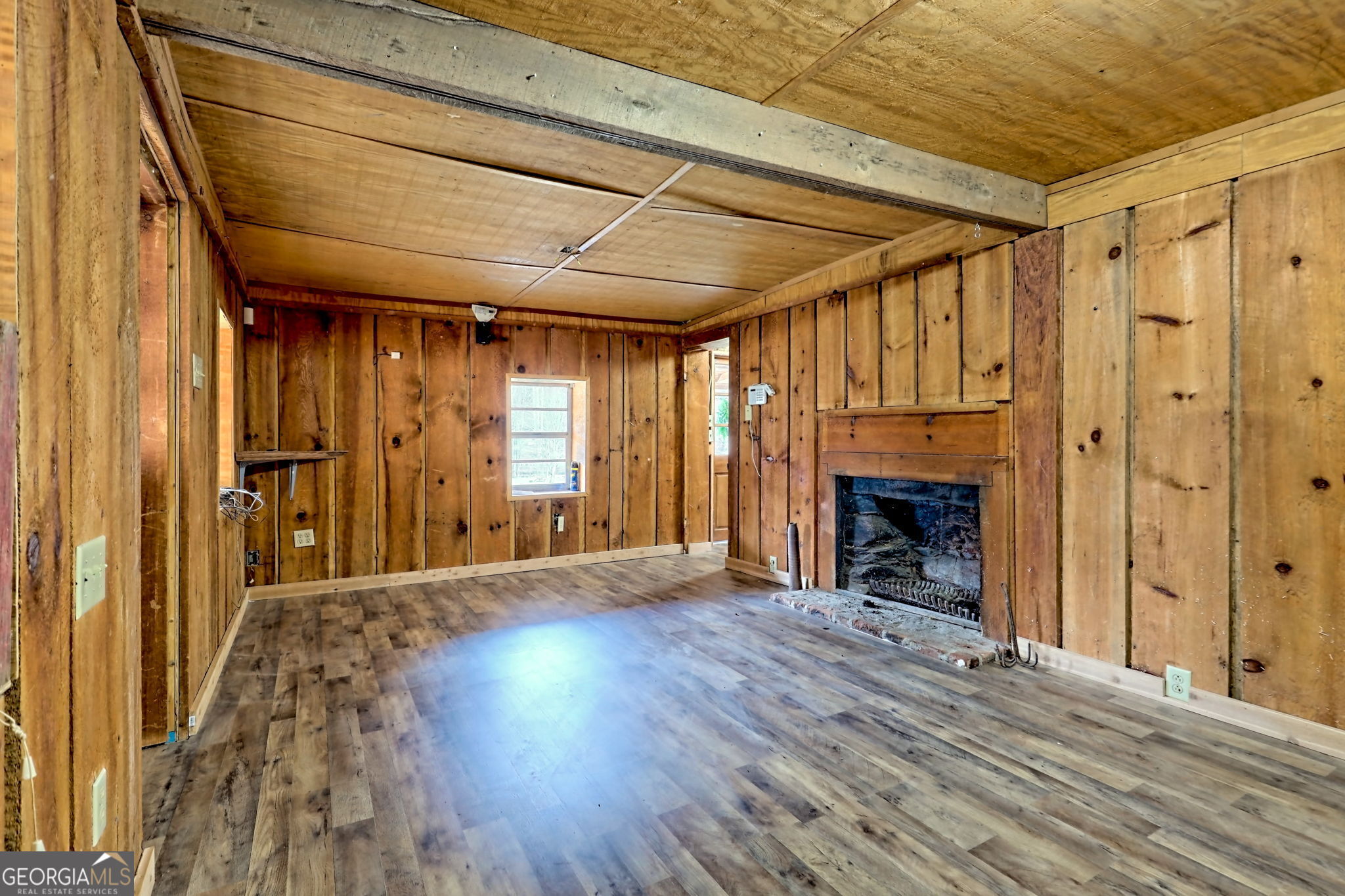 Otto, North Carolina 28763, United States, 1 Bedroom Bedrooms, ,1 BathroomBathrooms,Residential,Active,94032